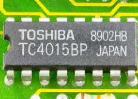 什么是通用移位寄存器及其工作原理