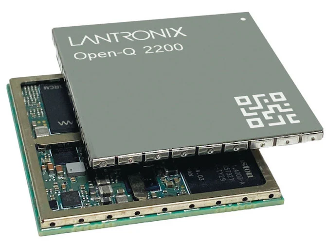 The entry-level Open-Q 2290CS (shown) and mid-tier Open-Q 4290CS are based on Qualcomm’s QCS2290 and QCS4290 SoCs respectively.