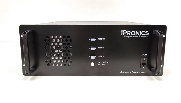 The iPronics SmartLight processor