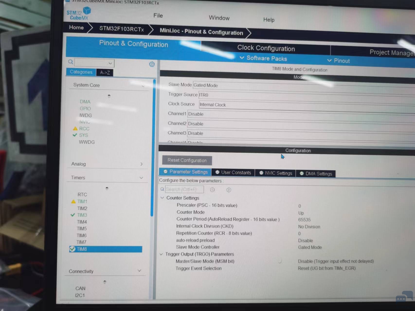 主从定时器为什么输出的波形一直发，我只设置5个脉冲 [相关图片]
