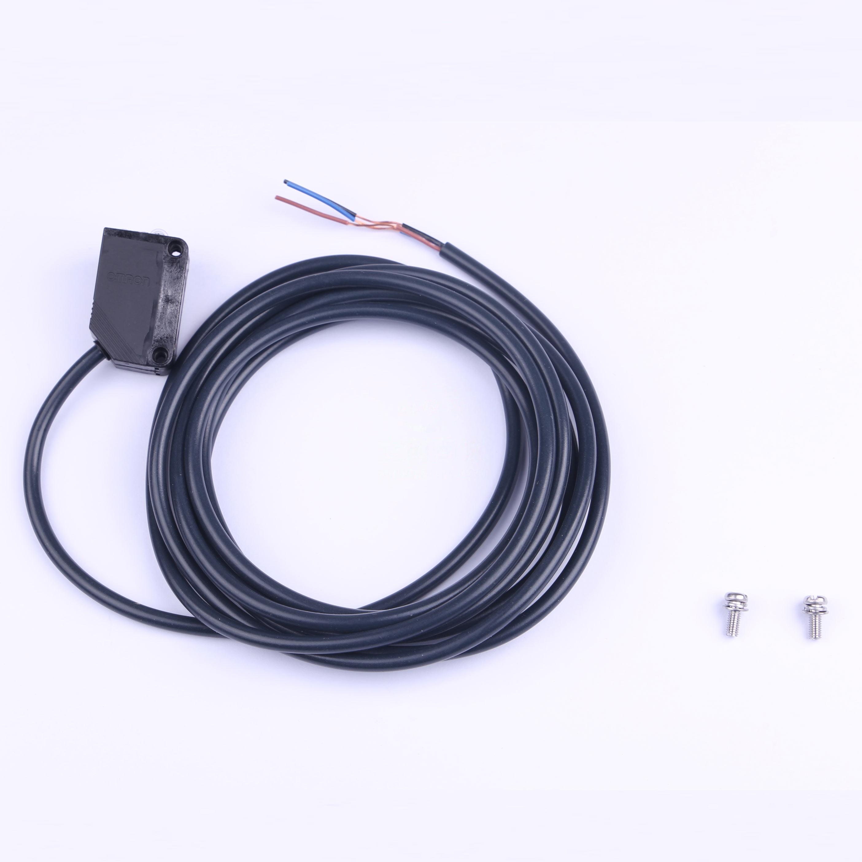 E3ZG-D81-S